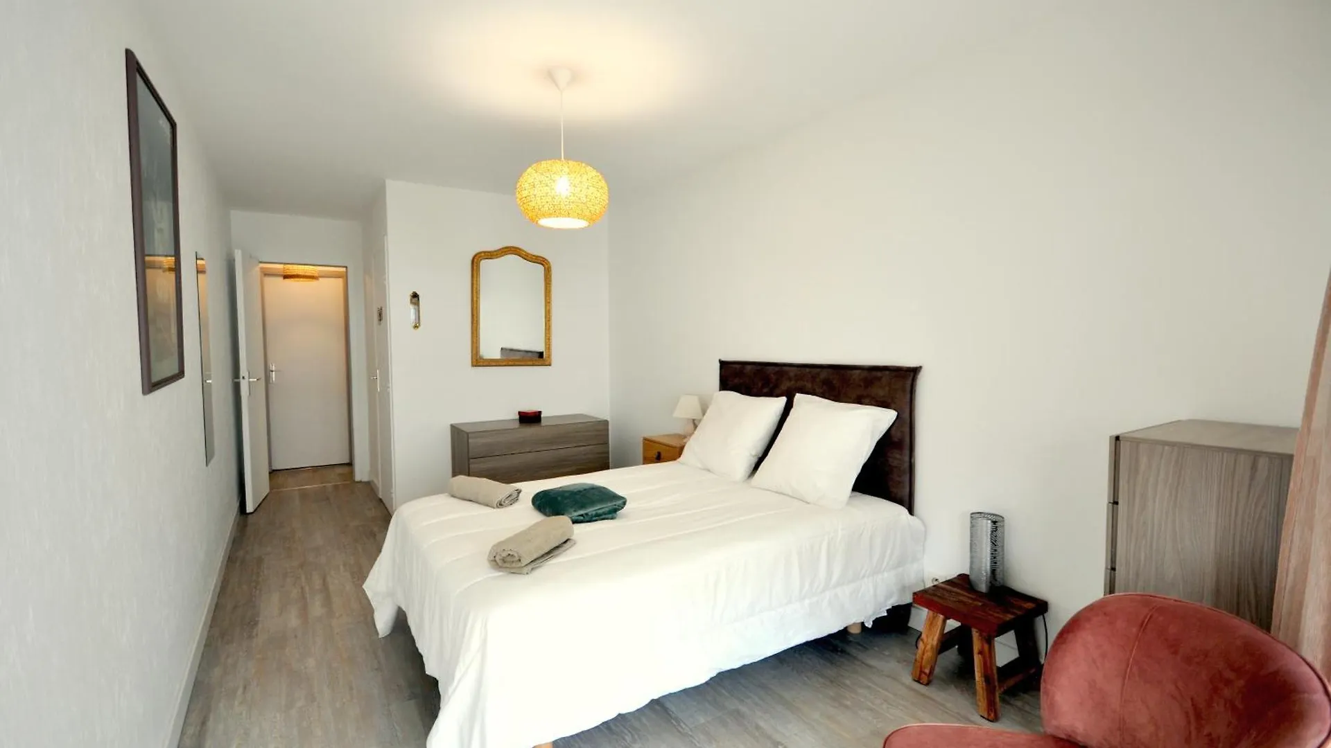 Apartment Charmant 2 Pieces Au Calme Menton